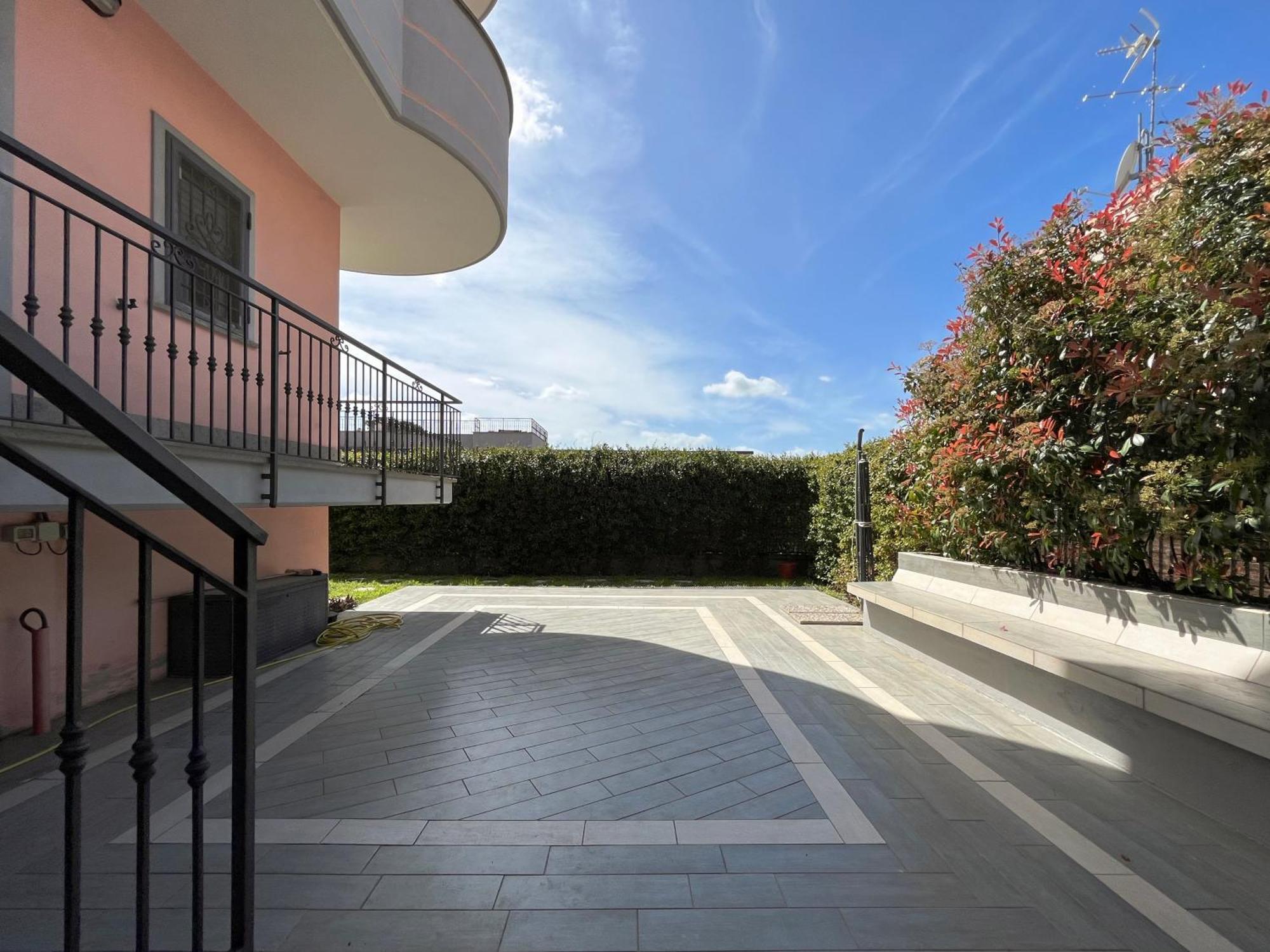 Oasi Holiday Anagnina Rome Exterior photo