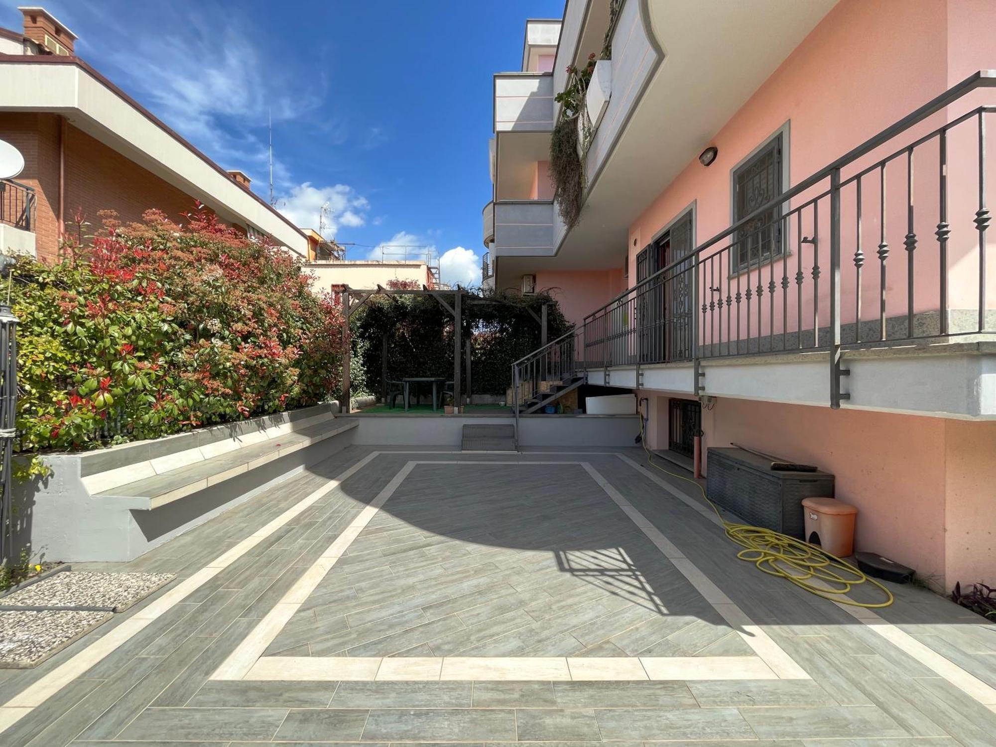 Oasi Holiday Anagnina Rome Exterior photo